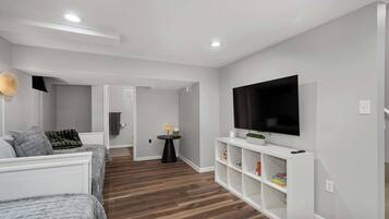 5 bedrooms, iron/ironing board, travel cot, WiFi