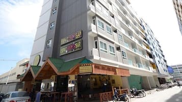 Façade de lâhĂ©bergement