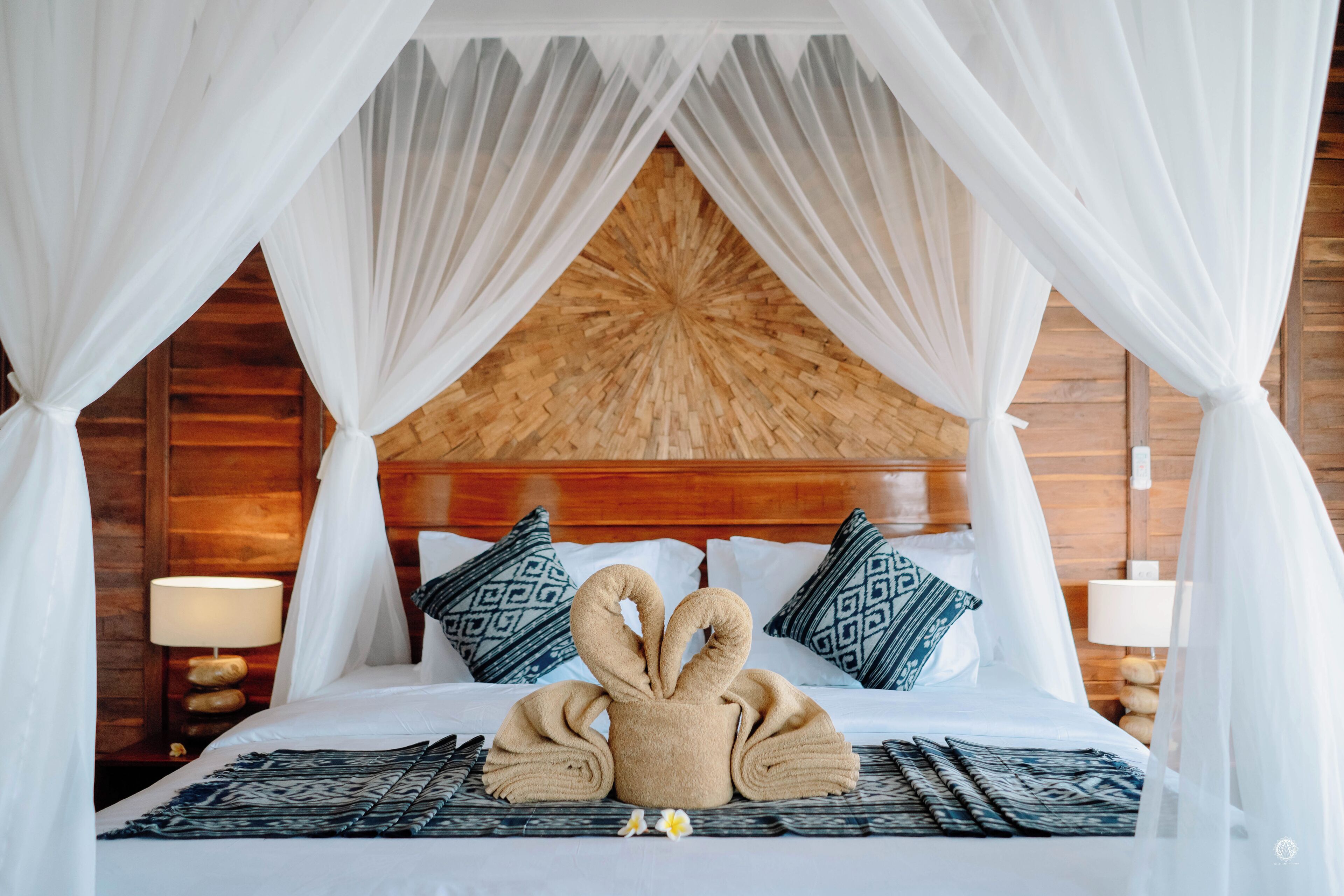 Bureau, fer et planche à repasser, Wi-Fi gratuit