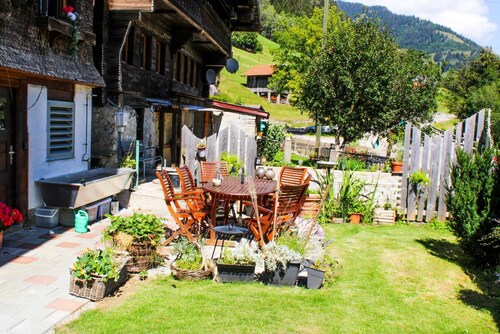 Mys Chalet - Authentic & renovated