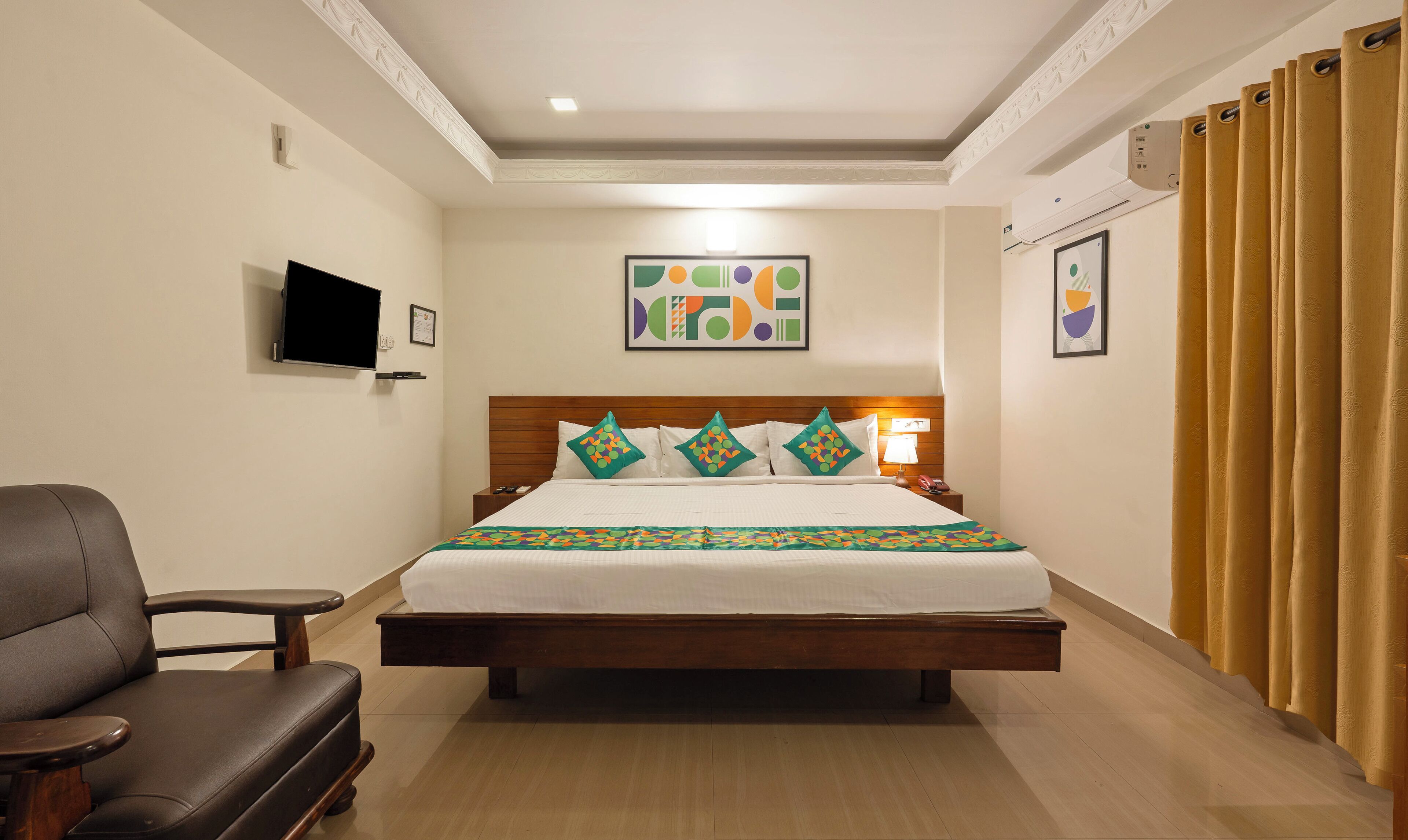 Premium Double Room | Iron/ironing board