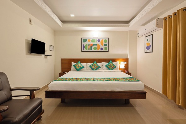 Premium Double Room | Iron/ironing board