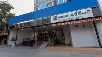 Entrada de la propiedad