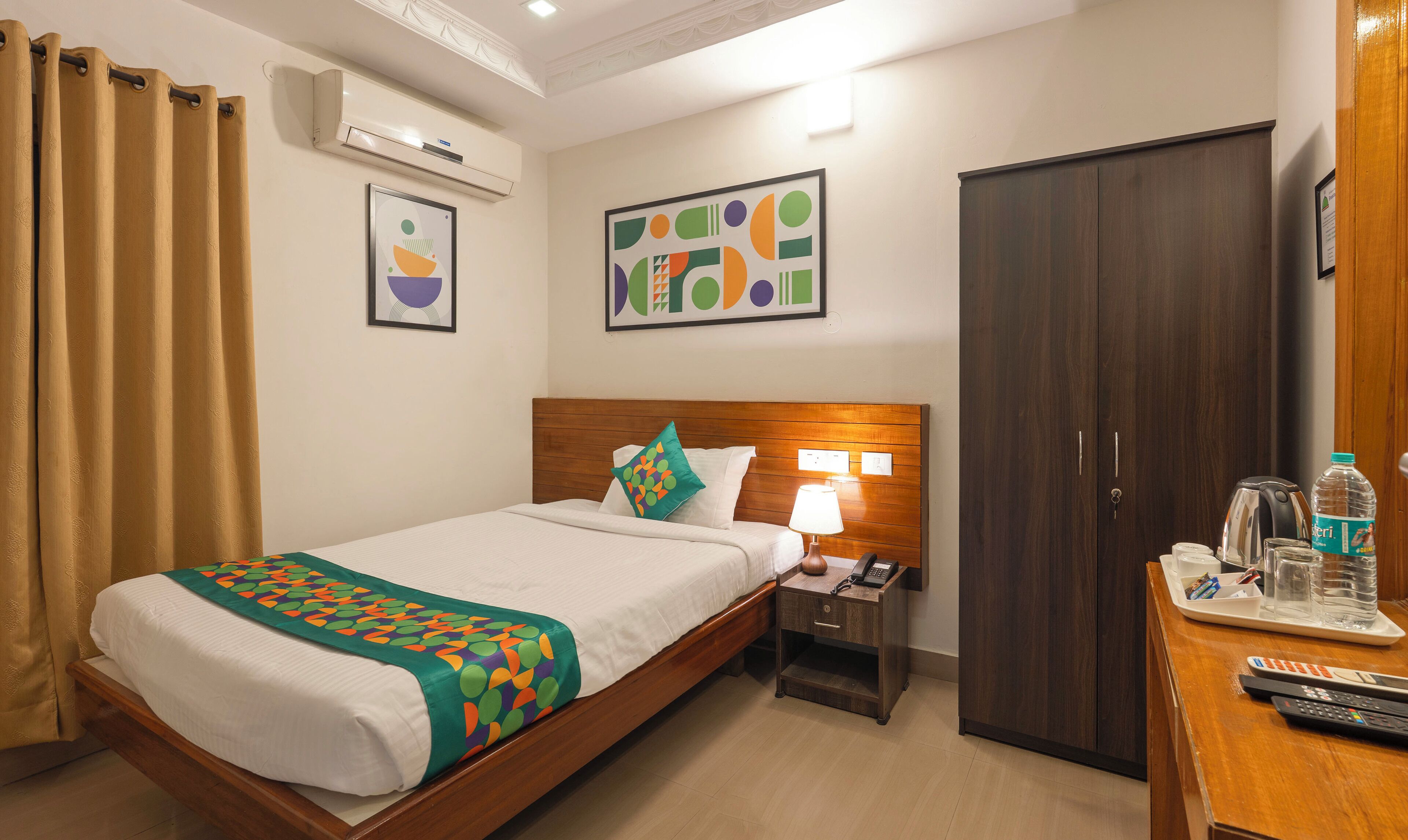 Economy Double Room | Iron/ironing board