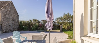 Casa de vacaciones en Sciotot con jardín, cerca de la playa y senderismo