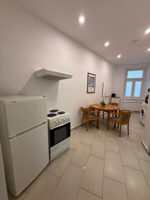 Basic-Apartment | Eigene Küche