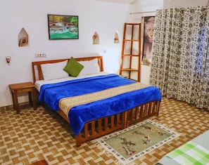 Casa de campo, vistas al jardín | Wifi gratis y ropa de cama