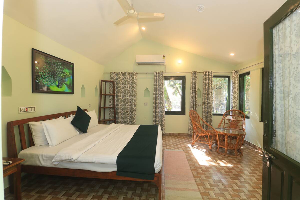 Family Room | Free WiFi, bed sheets
