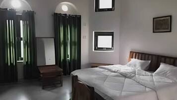 Comfort Cottage, Garden View | Free WiFi, bed sheets