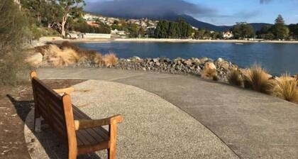 Sandy Bay Home - The Ultimate Base in Hobart