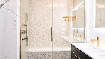 Sapone, carta igienica
