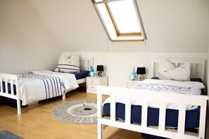 3 bedrooms, WiFi, bed sheets