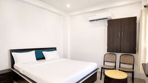 Deluxe Double Room - Hotel Khatushyam Residency (Shri Madhopur)