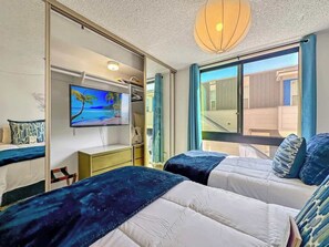 2 soverom, strykejern/-brett, reiseseng for barn og wi-fi