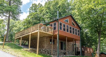 Bouchard Shores Resort - Your Private Northwoods Getaway