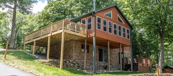 Bouchard Shores Resort - Your Private Northwoods Getaway
