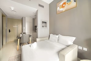1 bedroom, iron/ironing board, WiFi, bed sheets
