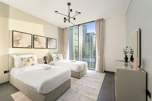 2 dormitorios, tabla de planchar con plancha, wifi y ropa de cama