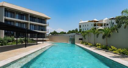 Chahué Central Condo – Steps from Beach, Dining & Wine Shops