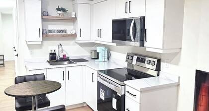 Kickback & relax in a cozy & stylish home in Moncton