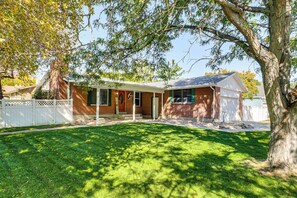 Ev (6 Bedrooms) | İç mekân