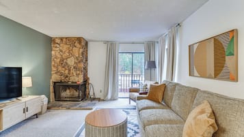 Apartment (1 Bedroom) | Interior