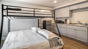 Apartemen (0 Bedroom) | Bagian depan properti