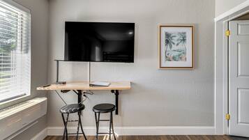 Apartment (0 Bedroom) | Bahagian dalam