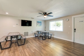 Casa (2 Bedrooms) | Interior