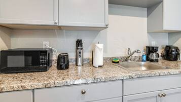 Apartemen (0 Bedroom) | Interior