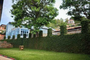 Deluxe Room, Balcony, Garden View | Garden view