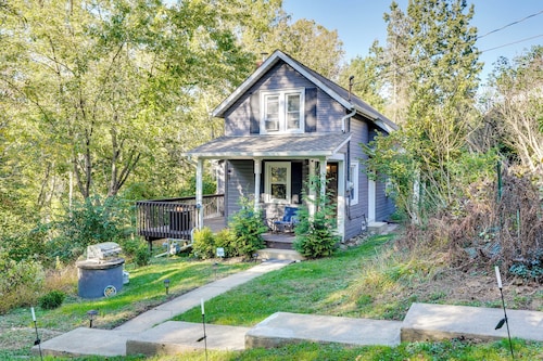 Little Woodland Home: Hidden Gem By Dtwn Bethlehem