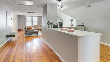 Apartment (1 Bedroom) | Interior