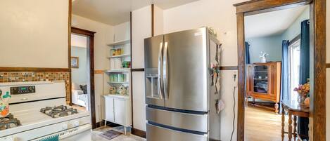 House (2 Bedrooms) | Interior