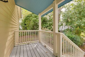 House (2 Bedrooms) | Interior - Steps to Downtown! Family Home in Historic Edenton (Edenton)