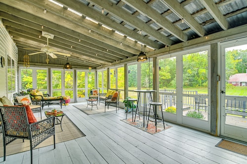 1 Mi to Main St Fryeburg: Historic Family Home