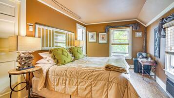 House (6 Bedrooms) | Interior