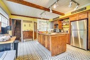 House (6 Bedrooms) | Interior - 1 Mi to Main St Fryeburg: Historic Family Home (Fryeburg)