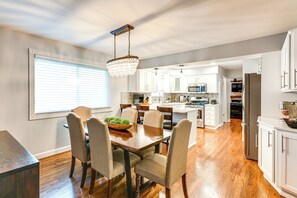 House (3 Bedrooms) | Interior