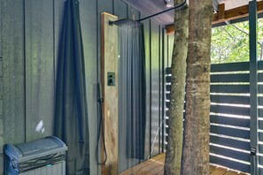 House (0 Bedroom) | Interior - Cozy Couples Retreat on Pickwick Lake w/ Hot Tub (Cherokee)
