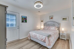 2 makuuhuonetta, Wi-Fi, vuodevaatteet