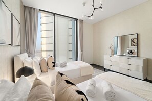 3 室のベッドルーム、アイロン / アイロン台、WiFi、ベッドシーツ