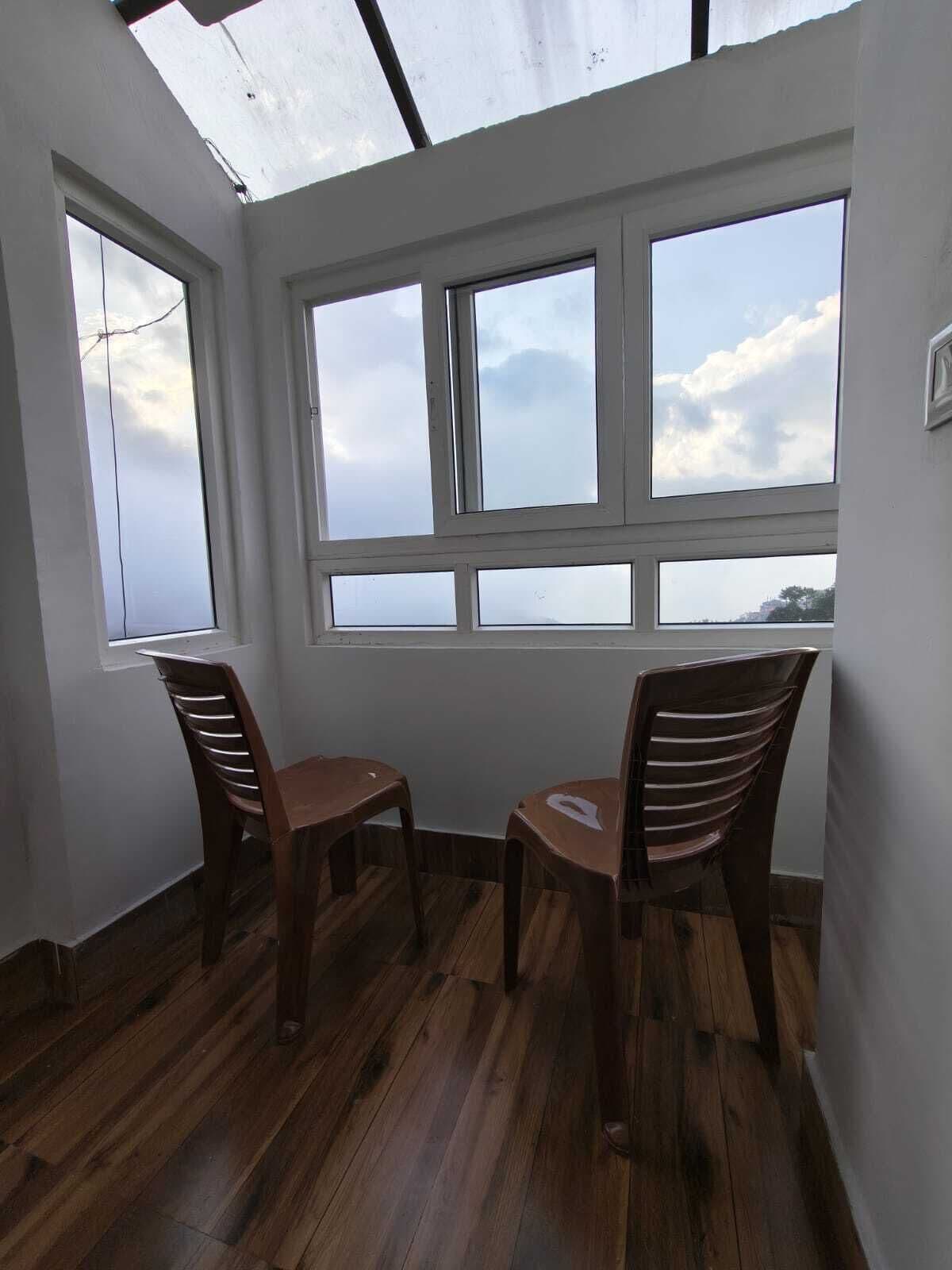 Superior Double Room, Balcony, Hill View | Balcony