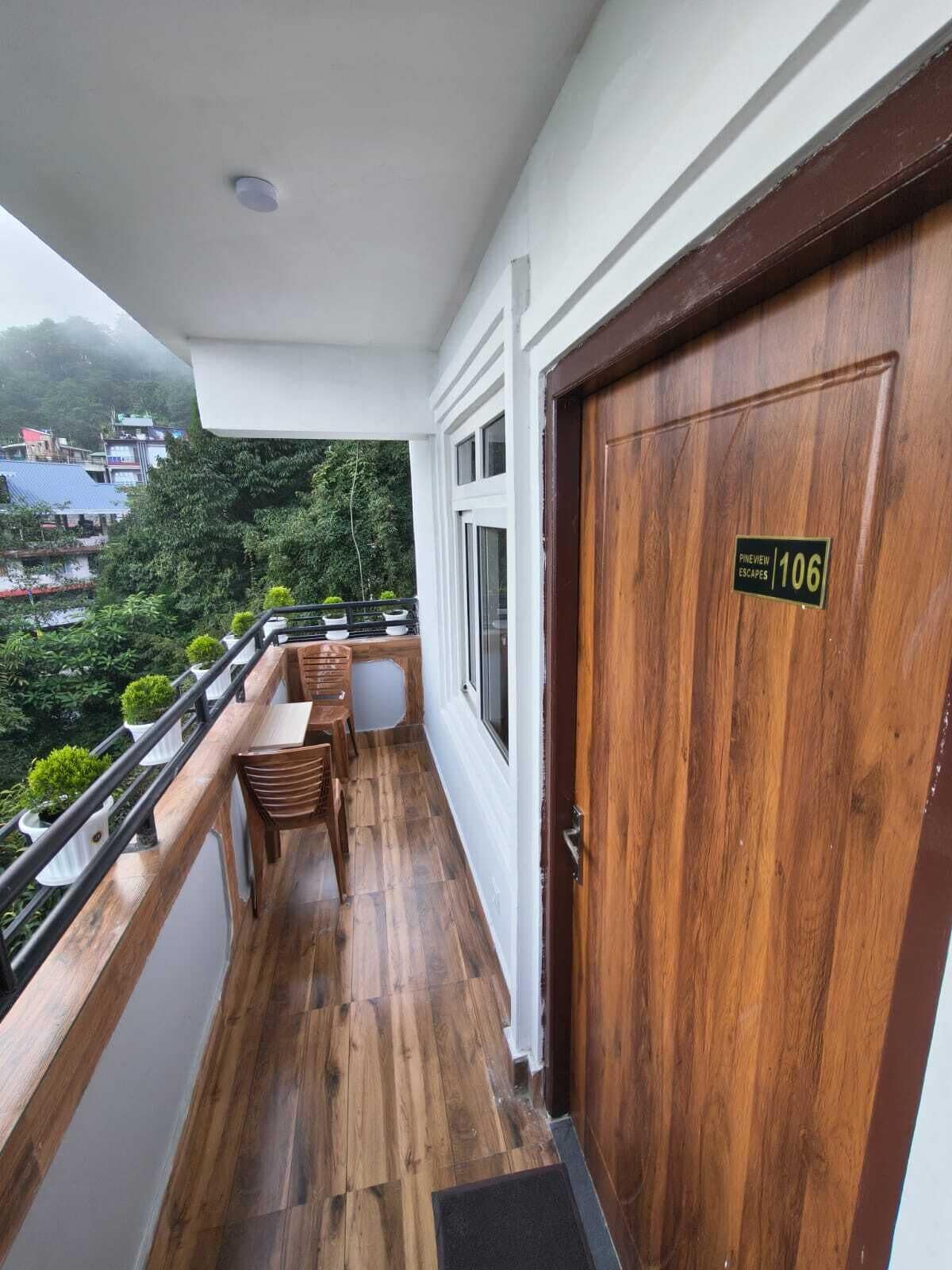 مساحة عمل للكمبيوتر المحمول وواي فاي مجانًا