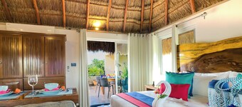 Luxury Studio with Private Terrace — Sunrise & Sunset Views Near the Beach