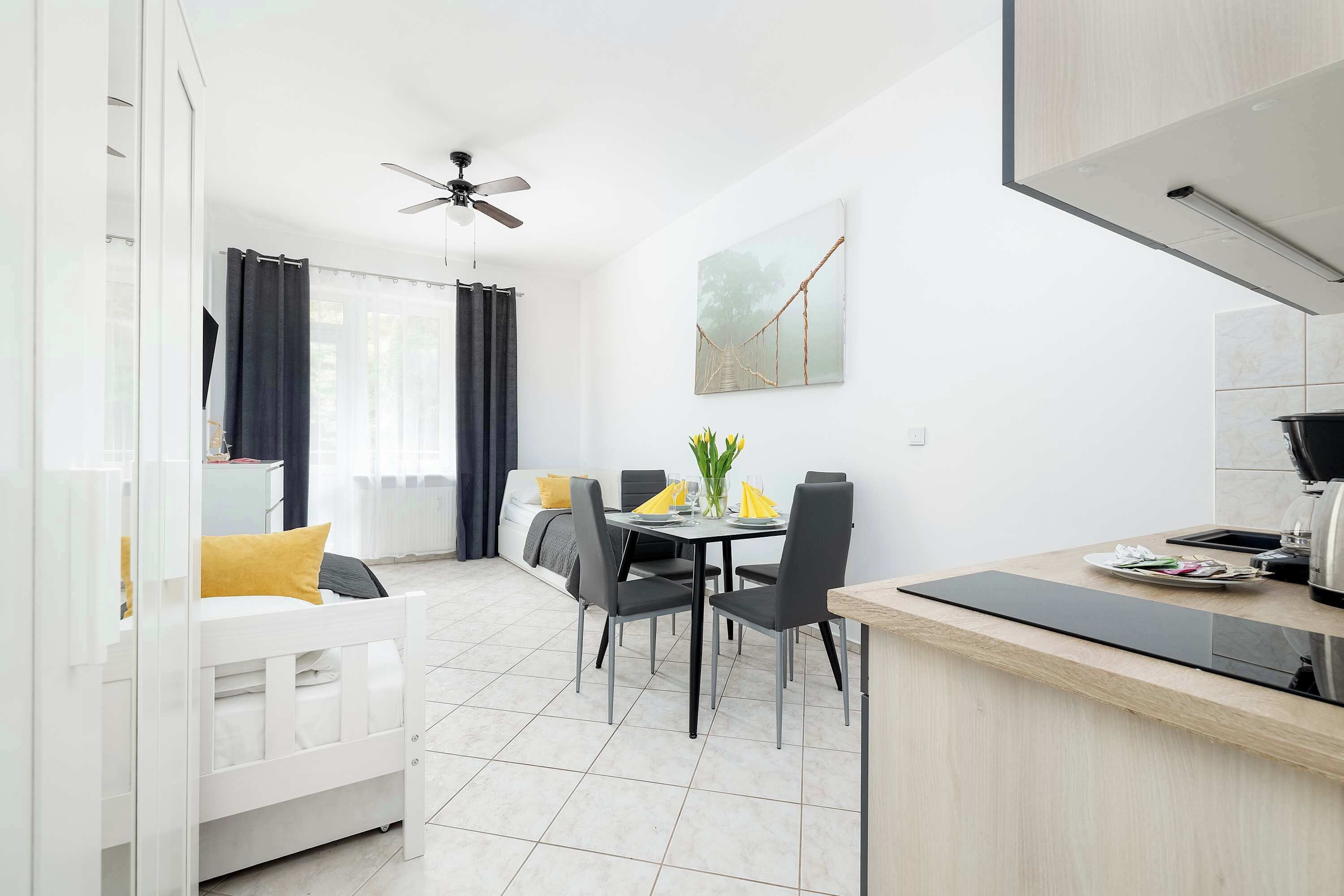 Bügeleisen/Bügelbrett, WLAN, Bettwäsche