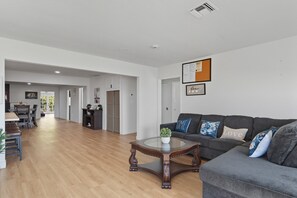 Casa, 2 habitaciones | Interior