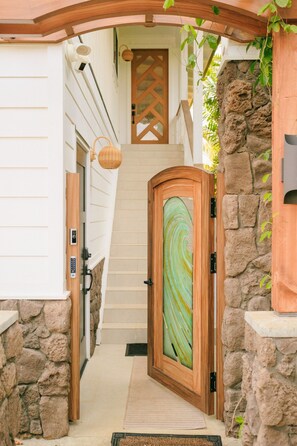 House, 3 Bedrooms | Exterior detail