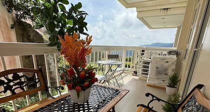 Stylish Vineyard Residence with Stunning View Minutes from Sky Ranch Tagaytay