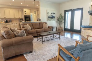 TV, fireplace, offices